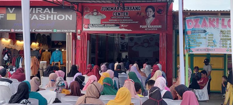 JGC Serahkan Bantuan Ramadhan Berbagi Puan Maharani Ketua DPR RI