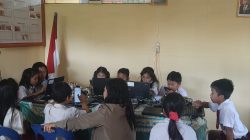 Polri Peduli Polsek Dopan Resor Simalungun Fasilitasi SD Negeri No 091458 Siatasan Jaringan Internet