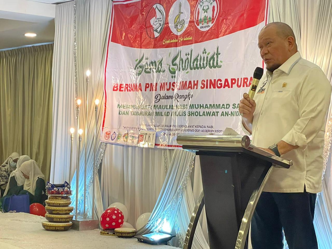 Peringati Maulid Nabi di Singapura, Ketua DPD RI: Ketidaktaatan dalam Beragama Merusak Moral Bangsa
