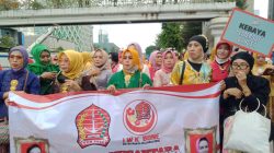 Parade Nusantara Kebaya Adalah Simbol Identitas Perempuan Indonesia