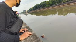 Sesosok  Mayat Laki-Laki Ditemukan Di Kali Cagak Penjaringan Jakarta Utara 