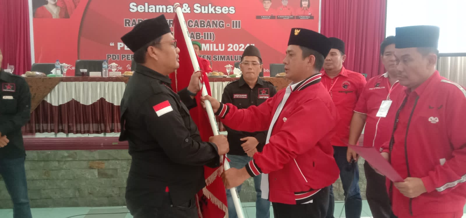 Frindo Damanik Ketua DPC Repdem Kabupaten Simalungun