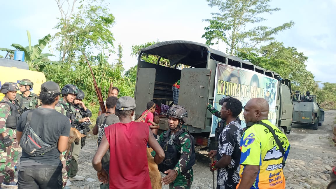 Pangkogabwilhan III: TNI-Polri Hadir di Tanah Papua Karena Keselamatan Manusia Yang Utama