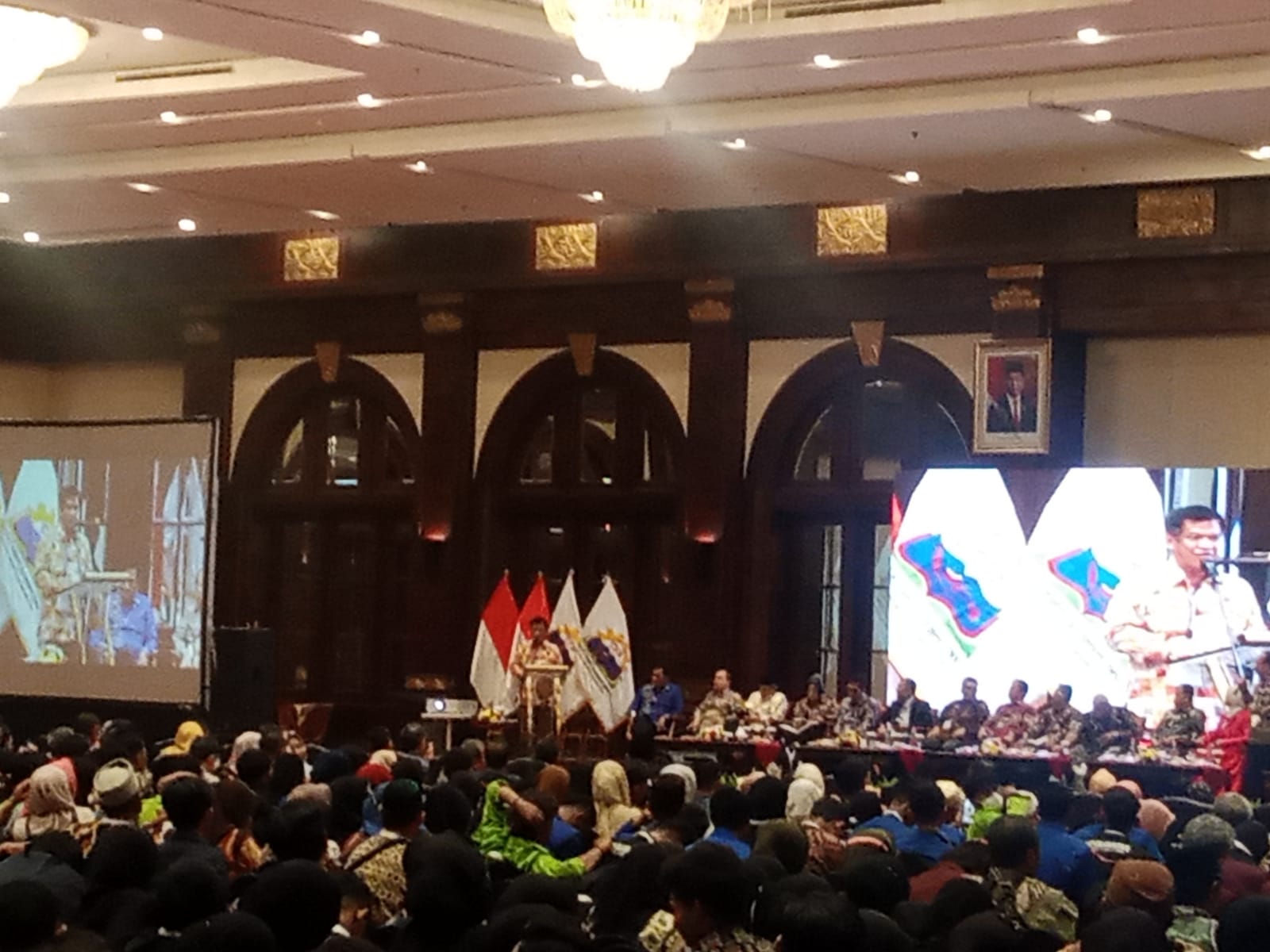 Seminar Nasional Kebangsaan, Penguatan Peradaban Menyongsong Indonesia Emas 2045