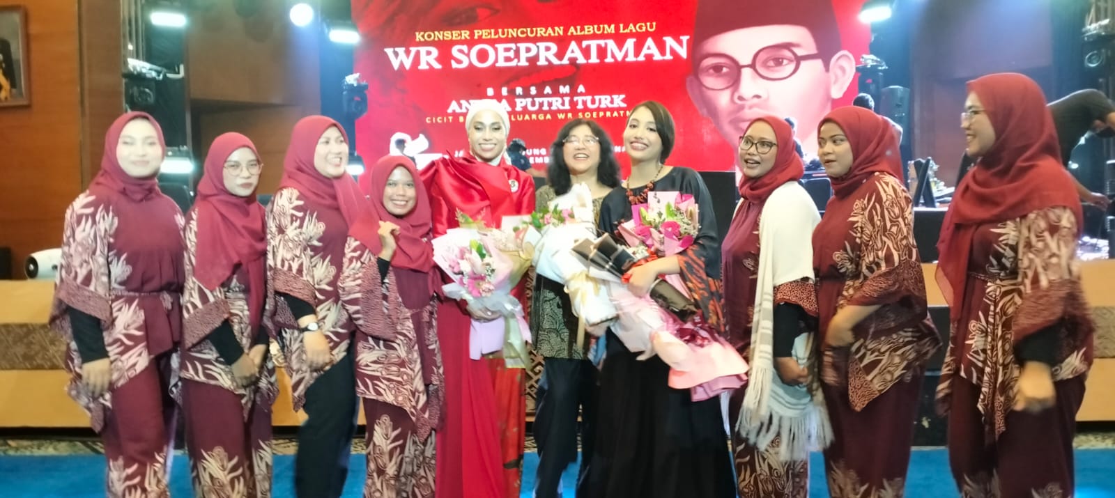 Konser Peluncuran Lagu WR Soepratman Antea Putri Turk sebagai Duta keluarga sang pencipta lagu kebangsaan Indonesia Raya