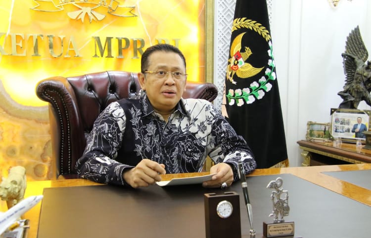 Ketua MPR Ucapkan Selamat Hari Bhayangkara ke-78, diharapkan jadi momentum lebih maksimal melayani masyarakat