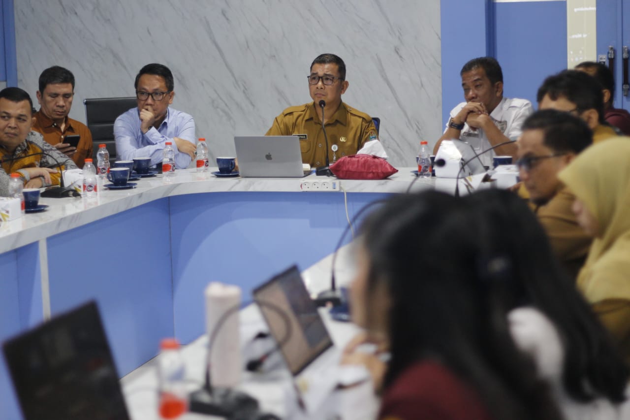 Pemprovsu Bahas Regulasi OJOL, Aplikator Siap Patuhi Tarif, KPPU Awasi Pola Kemitraan Aplikator dan Driver