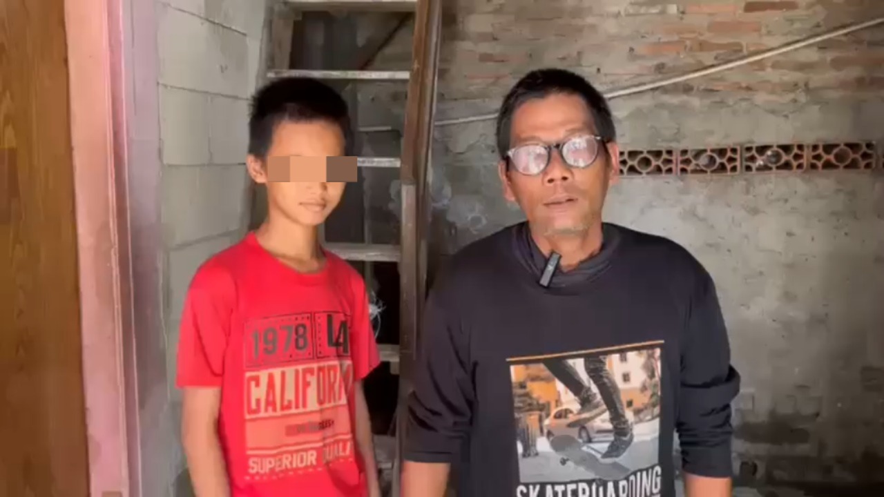 Aipda Elly Ependi Terjun Ke Sungai Selamatkan Bocah Yang Terbawa Arus Sungai Kresek Koja 
