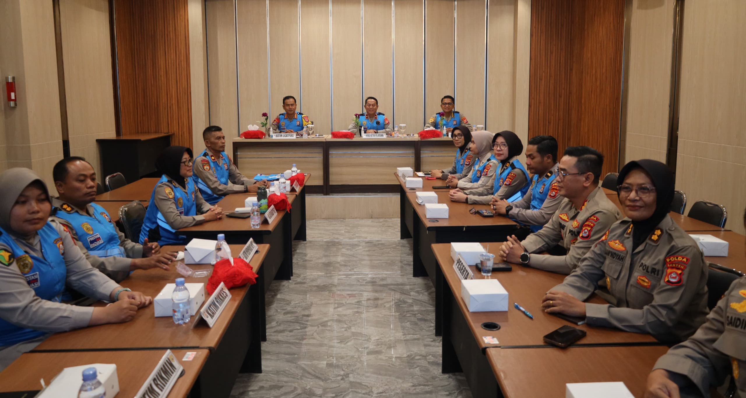 Tingkatkan Kepemimpinan, Empat Perwira Menengah Polda Banten Lulus Seleksi PKN II 2026