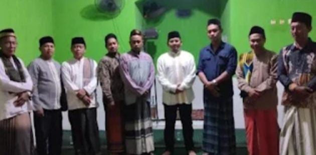 Camat Miftah Laksanakan Kegiatan Taraweh Keliling di Mushola Nurul Falah Desa Gempol Sari