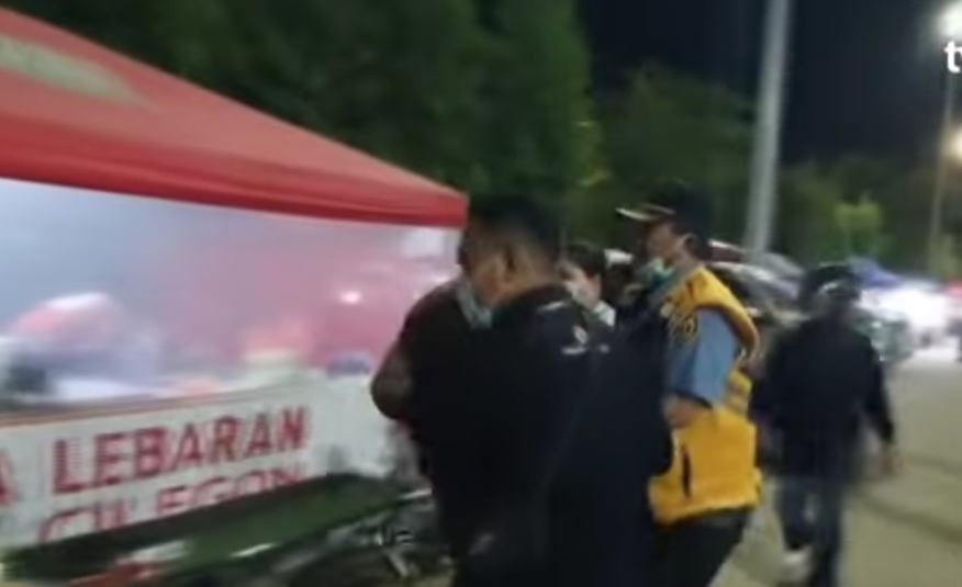 Pemudik Pingsan di kawasan Buffer Zone Pelabuhan Ciwandan