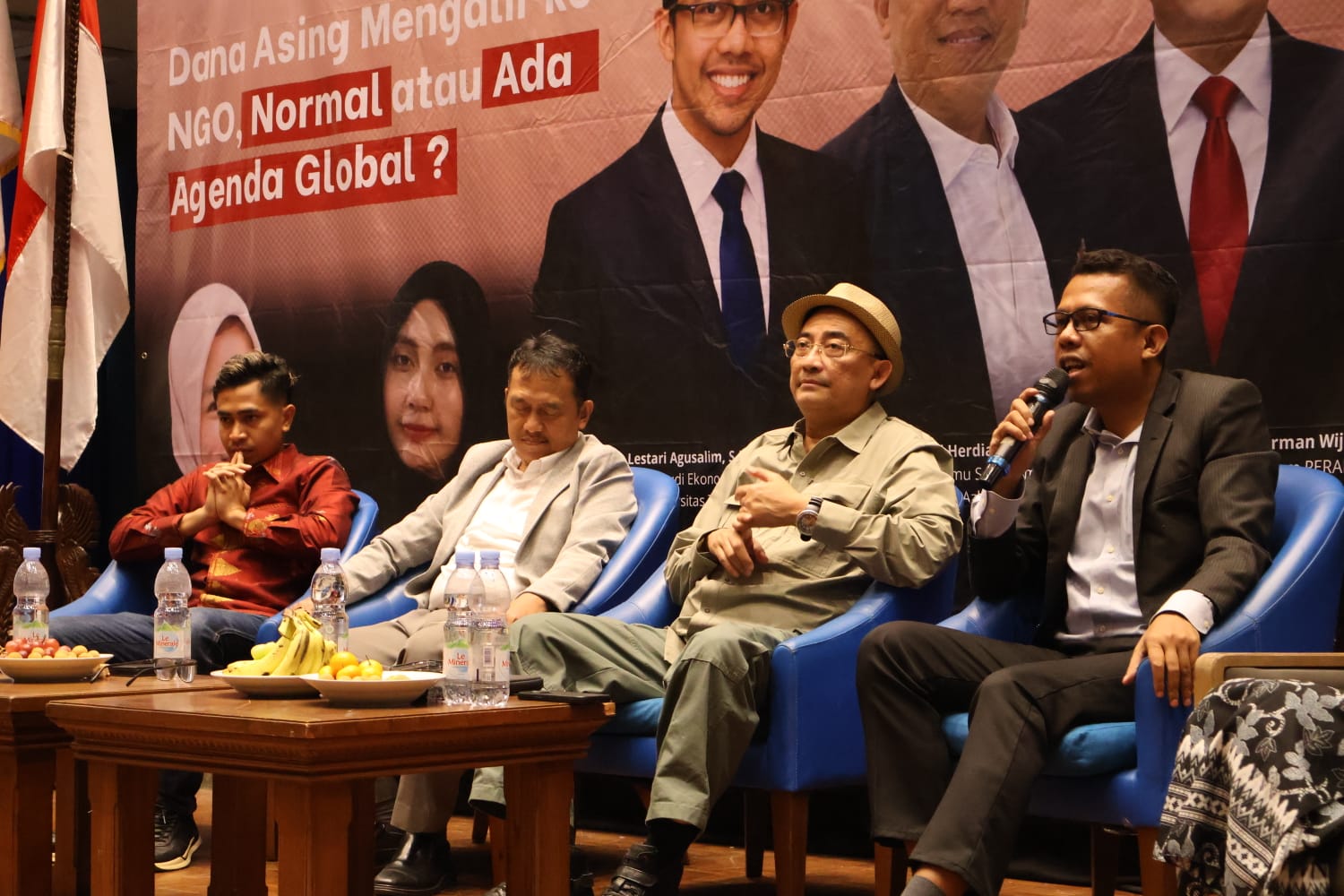 Dana Asing dan NGO: Antara Idealisme Publik dan Tarik-Menarik Kepentingan Global