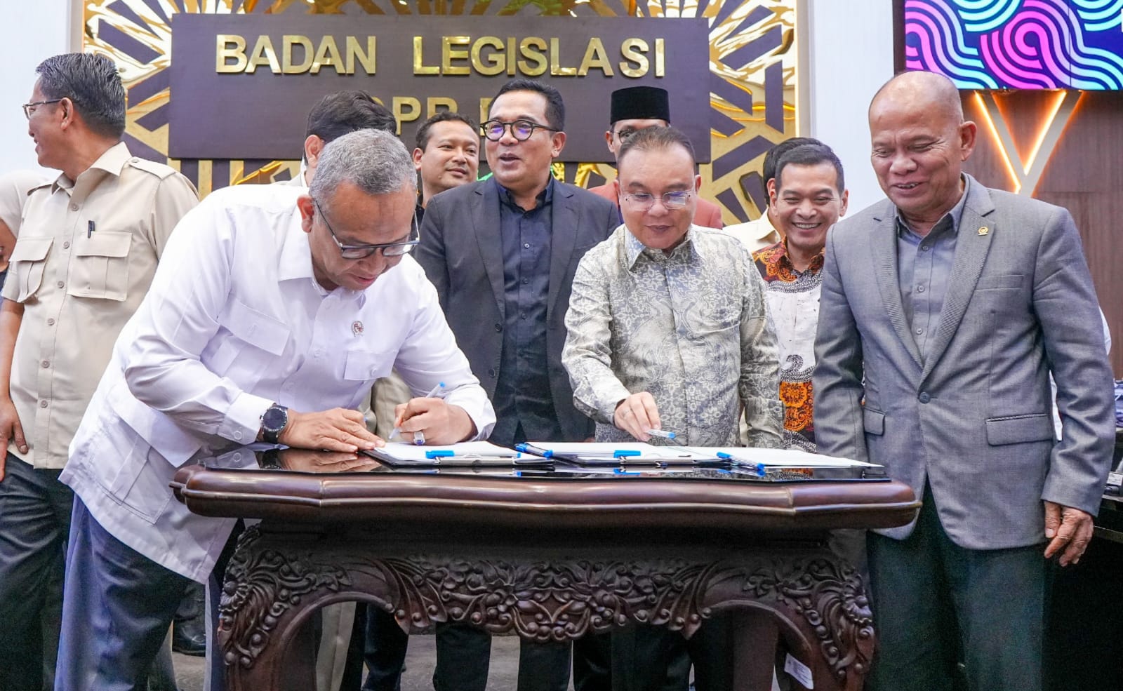 Akhiri Penantian 22 Tahun, Pemerintah dan DPR Setujui RUU PPRT Disahkan Jadi Undang-Undang