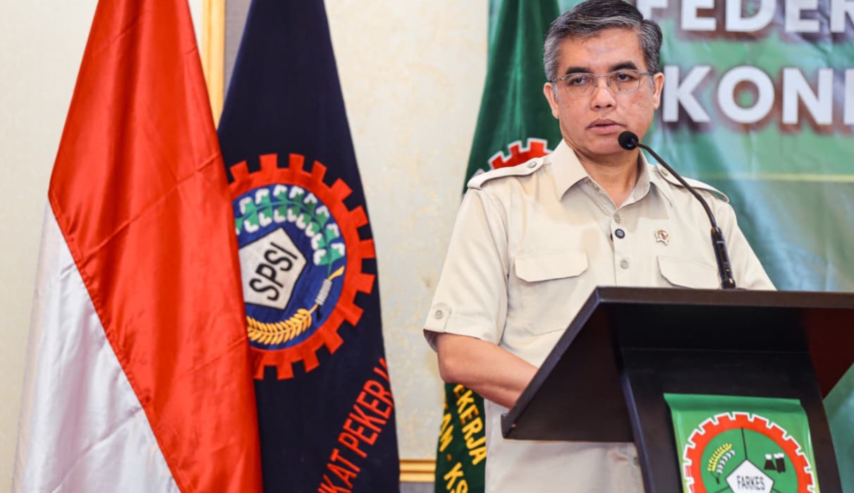 AI Mengancam Dunia Kerja! Menaker Minta Hubungan Industrial Segera Berubah