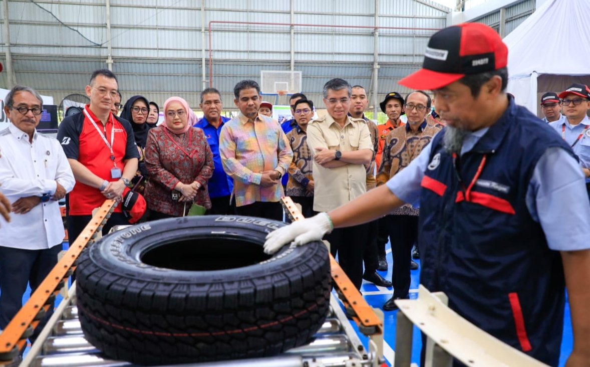 Menaker: Serikat Pekerja Bukan Lawan Perusahaan, tapi Penjaga Hak Pekerja