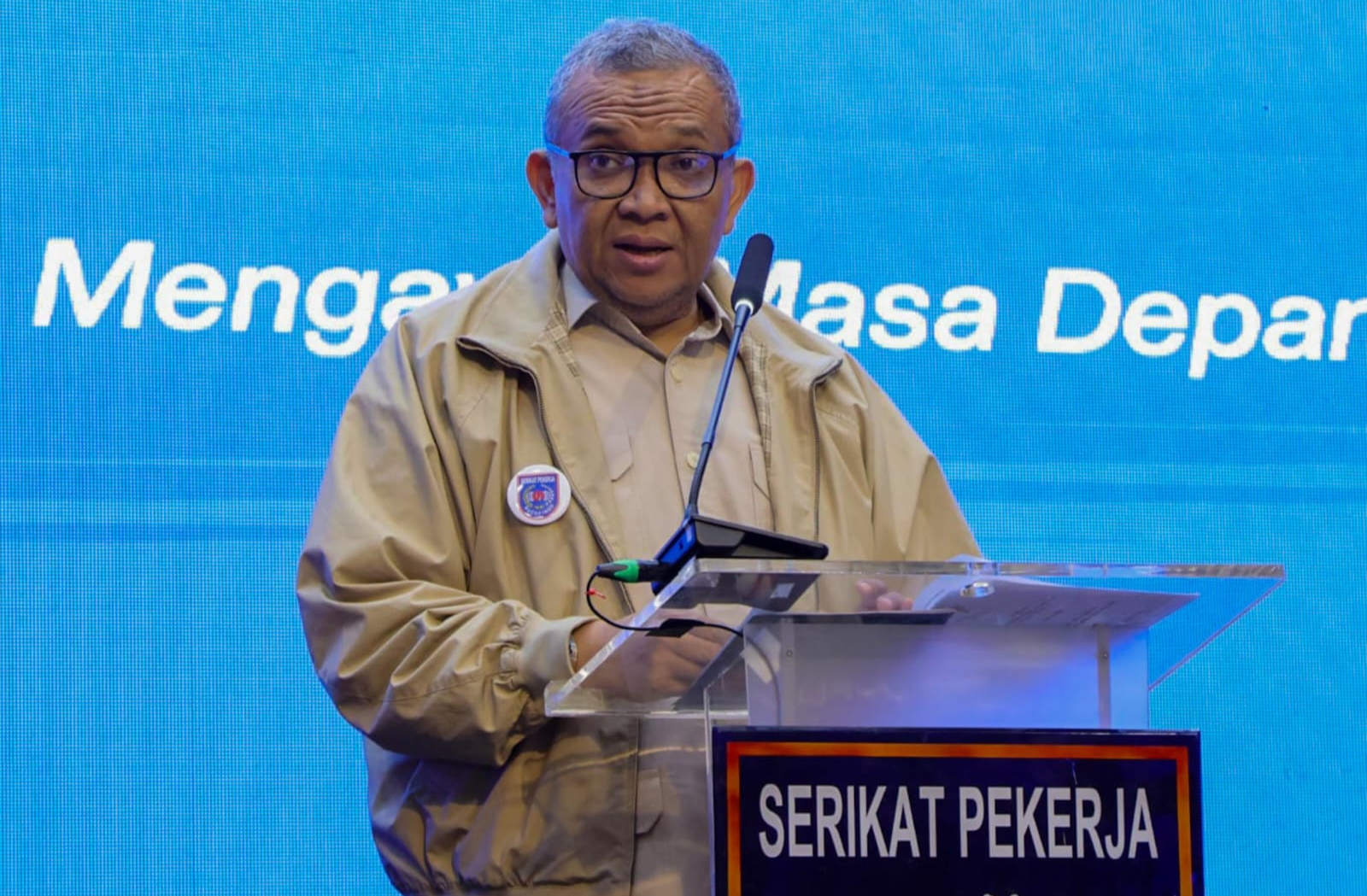 Wamenaker: Dunia Kerja Tak Hanya Lihat Ijazah, tapi juga Kompetensi