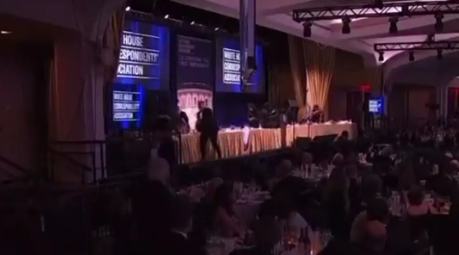 Trump Selamat dari Insiden Penembakan di Washington, Serukan Persatuan Nasional