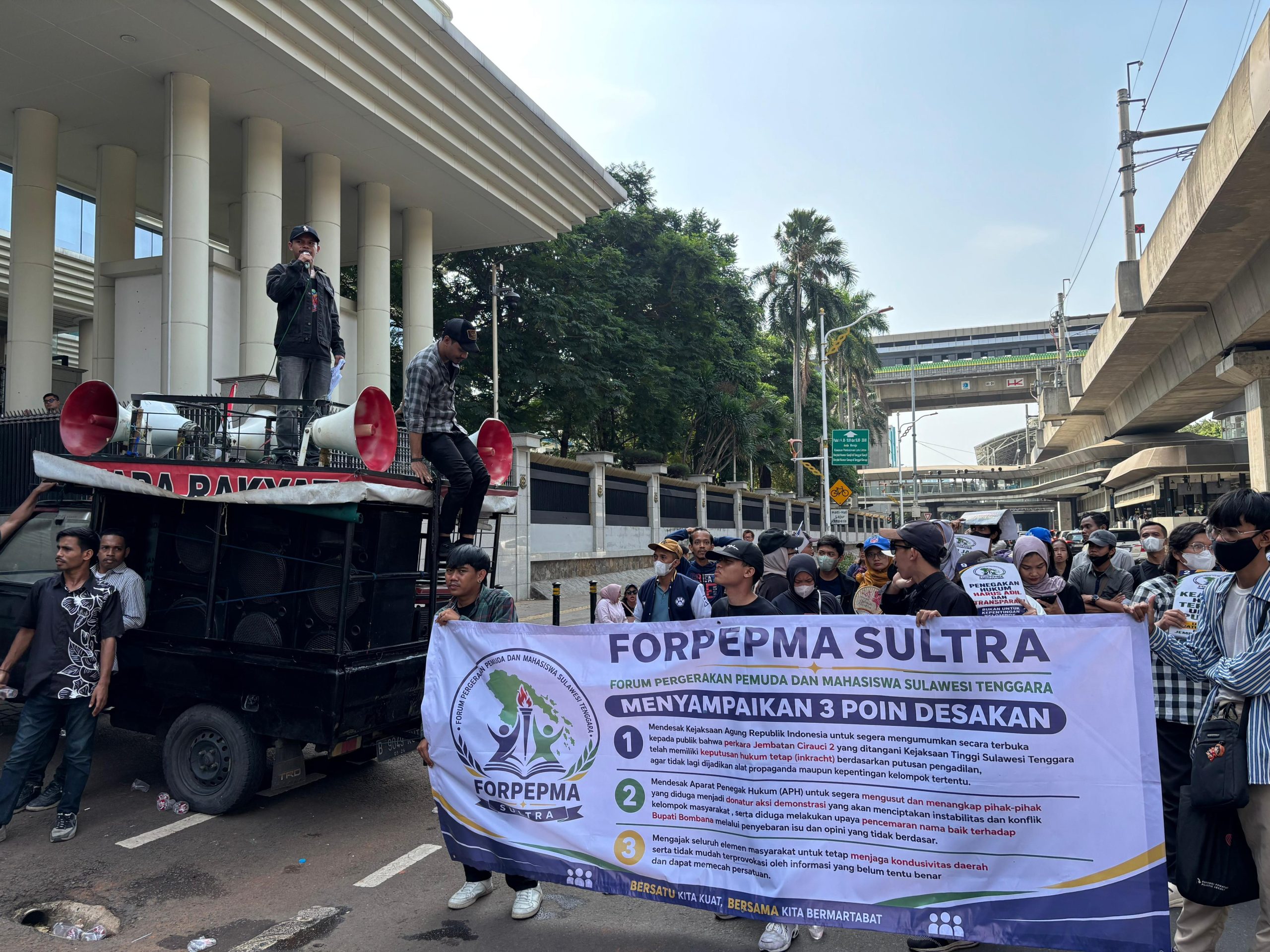 FORPEMA Sultra Desak Penegakan Hukum Transparan Terkait Kasus Jembatan Cirauci 2