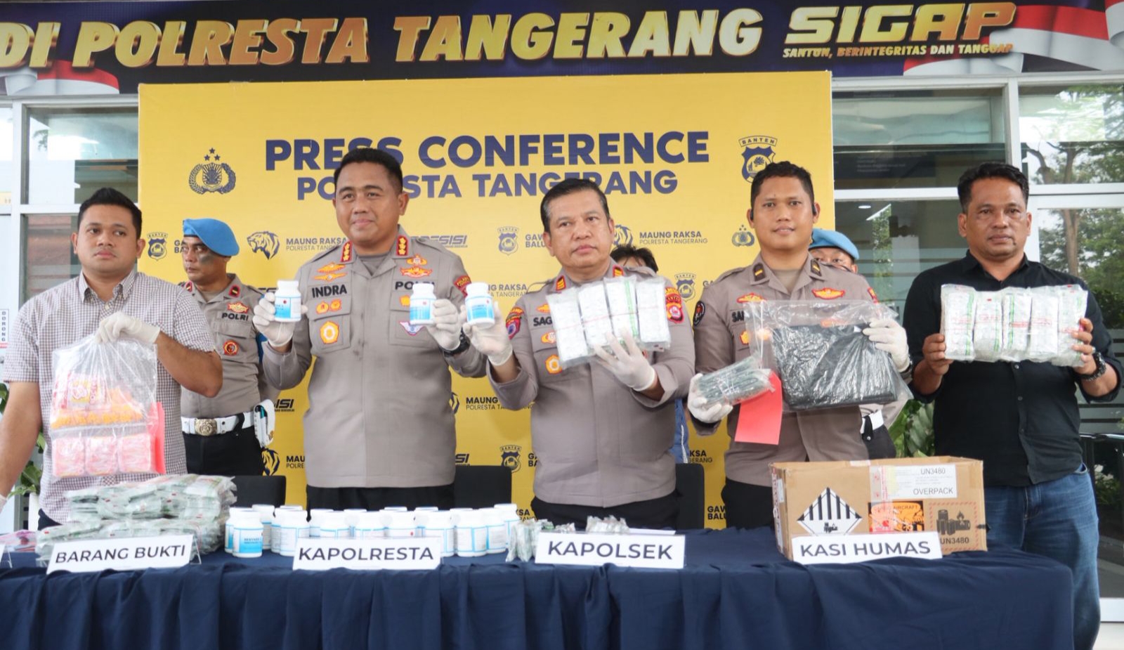 Polresta Tangerang Berhasil Membongkar Obat Keras Ilegal, Dua Orang Tersangka dan 37 Ribu Butir Obat Keras di Sita Polisi