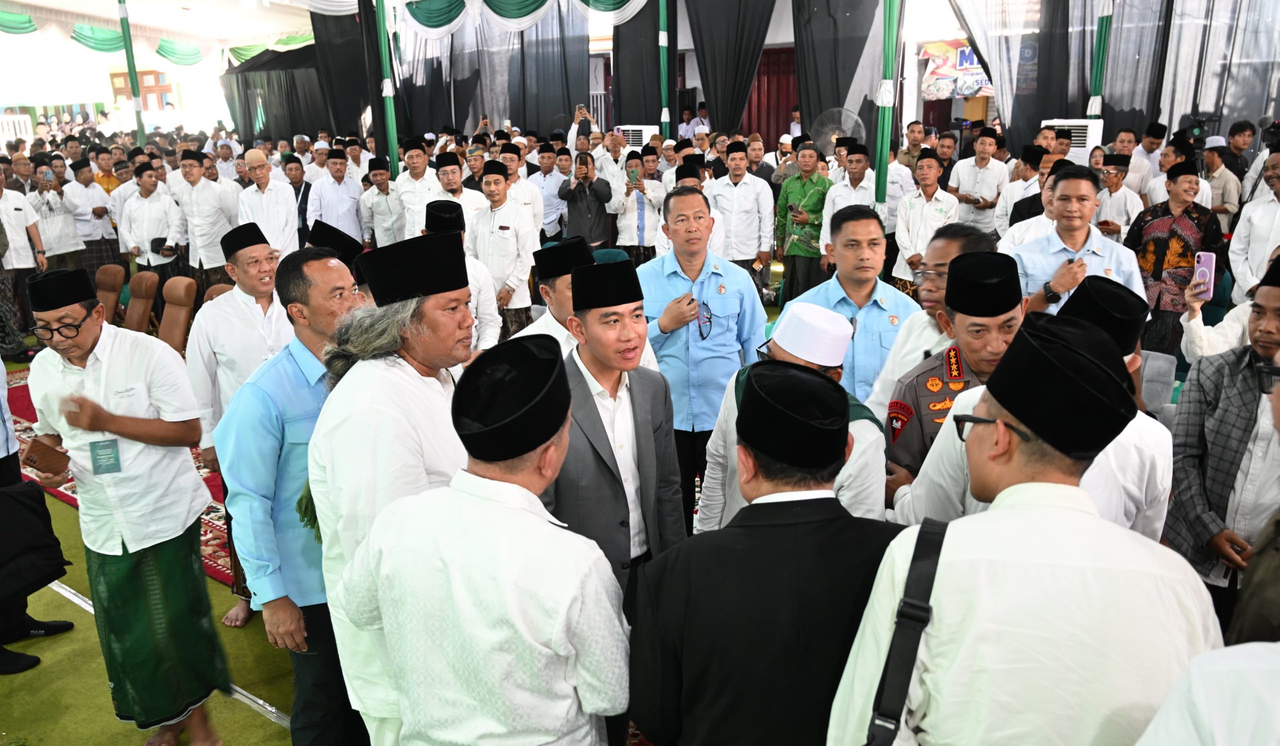 Dialog Hangat Wapres dan Santri Tambakberas Warnai Haul Ke-55 K.H. Abdul Wahab Chasbullah