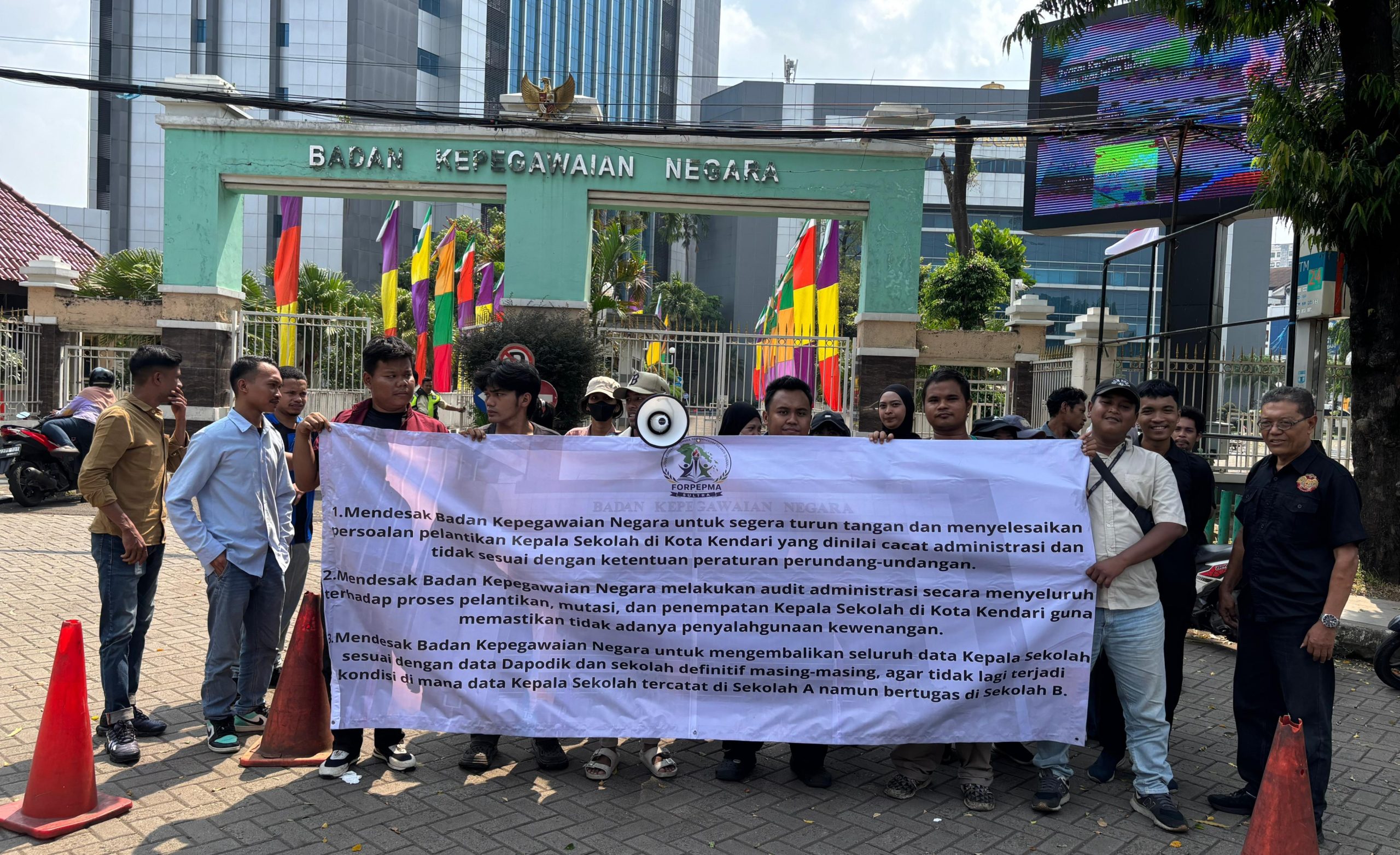 FORPEPMA Sultra Desak BKN Tuntaskan Polemik Pelantikan Ratusan Kepala Sekolah di Kendari