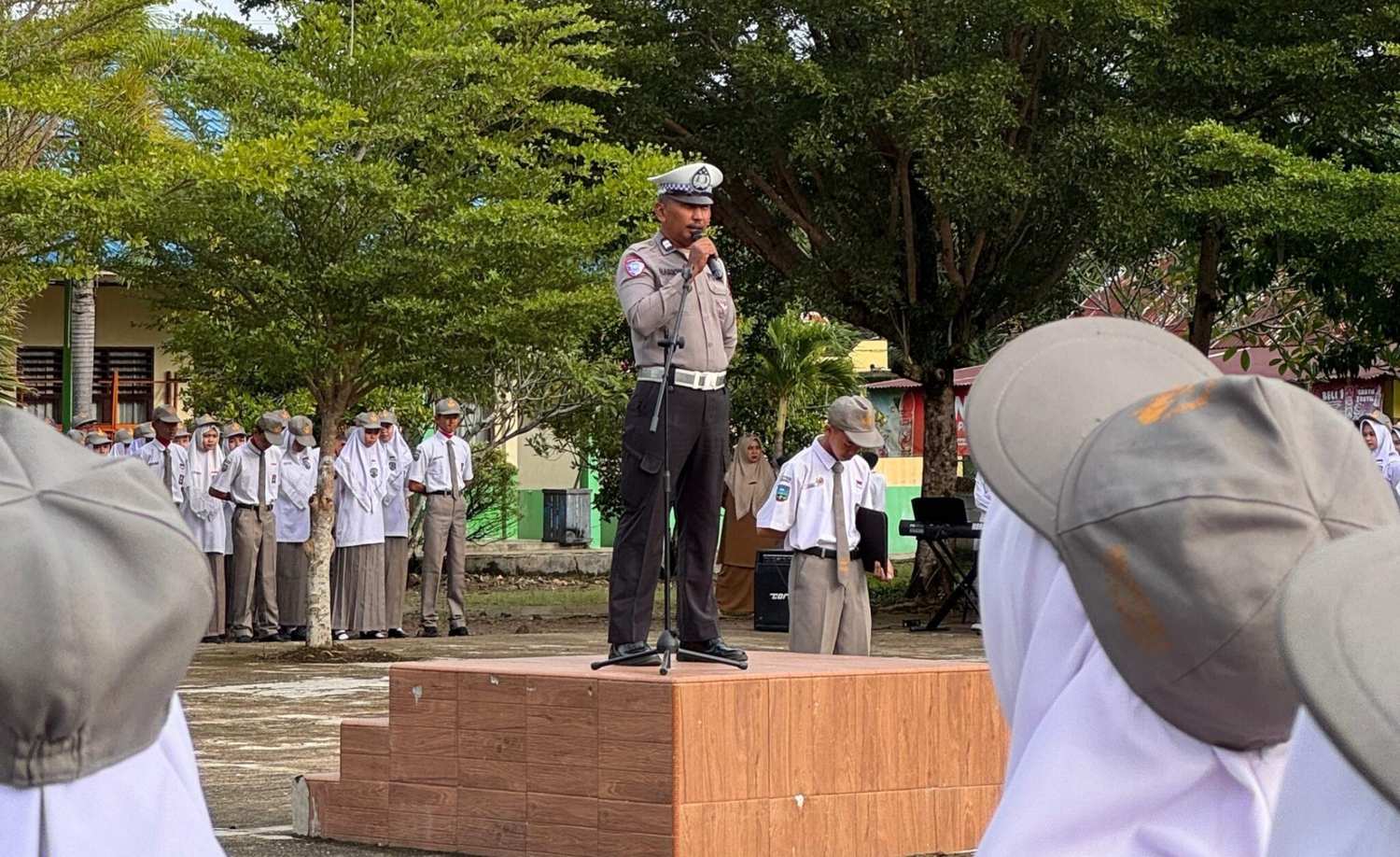 Police Go to School: Cara Satlantas Polres Pasbar Redam Dominasi Pelanggaran Lalu Lintas Remaja
