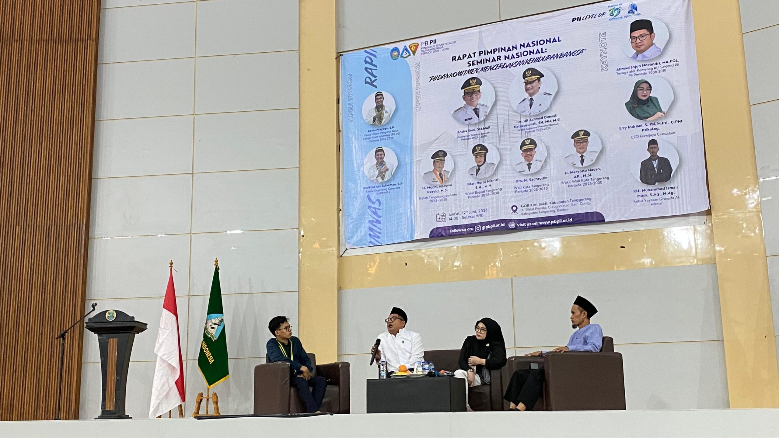 Owner Erawijaya Consultant N Ajak Pelajar Menjadi Cerdas Secara IQ, EQ dan SQ Dalam Seminar Nasional PII