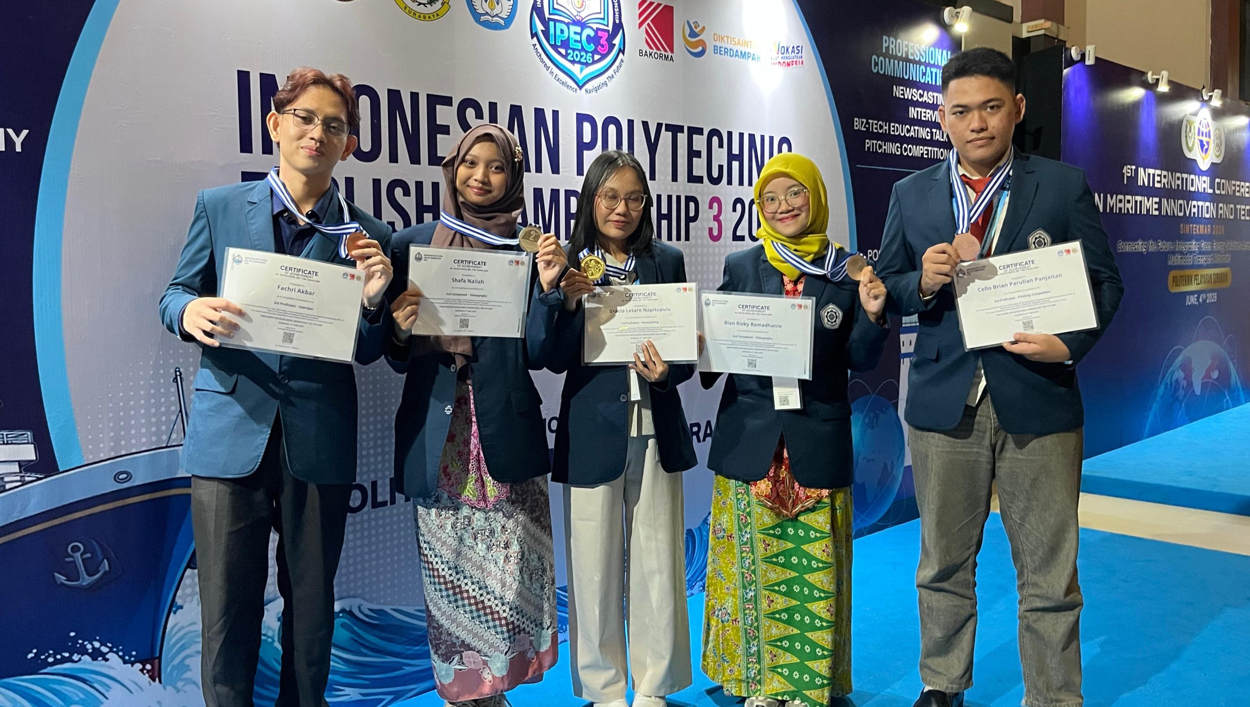 Mahasiswa Polteknaker Raih 10 Penghargaan di Dua Ajang Nasional