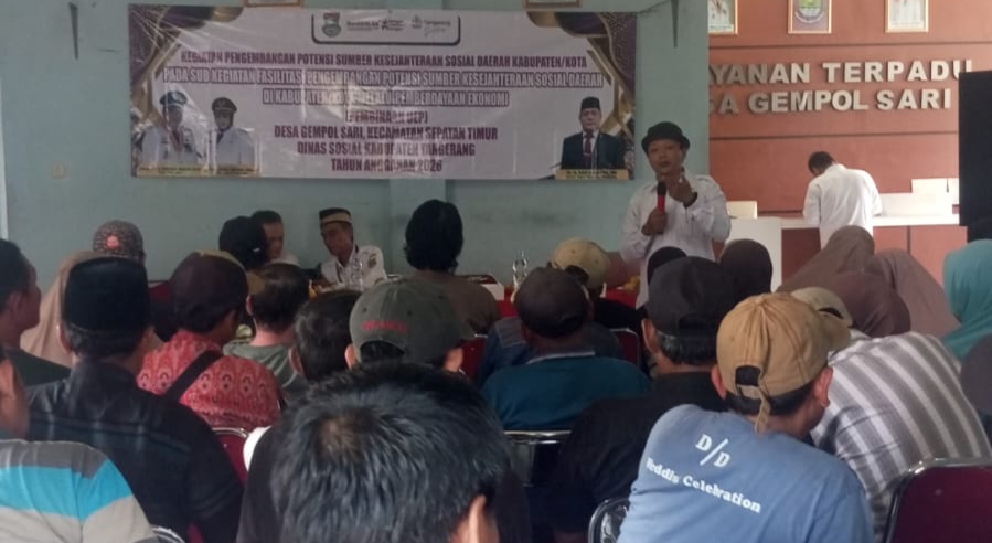 47 Pelaku Usaha Di Desa Gempol Sari Terima Pinjaman Modal UEP Rp5 Juta Per Orang