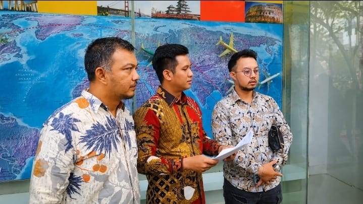 Insan Pers Laporkan Hotman Paris ke DPN, Sirait & Co Minta Penegakan Kode Etik