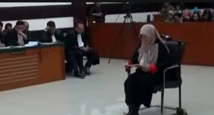 Sidang Perdana dr Tifa: Tolak Restorative Justice, Siap Tempuh Perlawanan Hukum