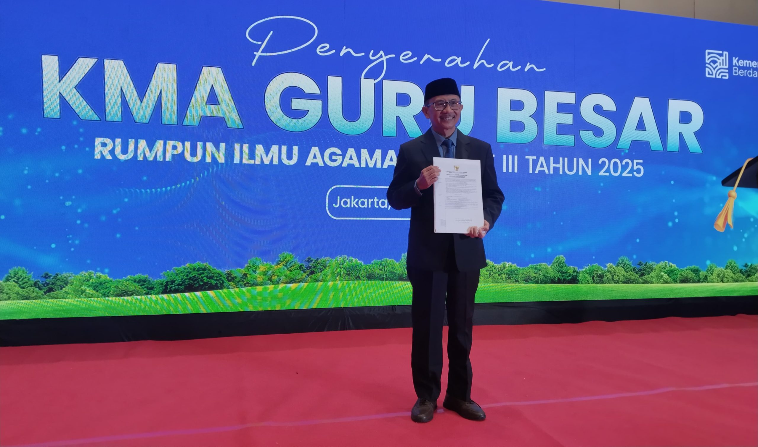 Raih Guru Besar Kemenag, Prof. Achmad Mulyadi Tegaskan Komitmen Kembangkan Ilmu Falak untuk Umat