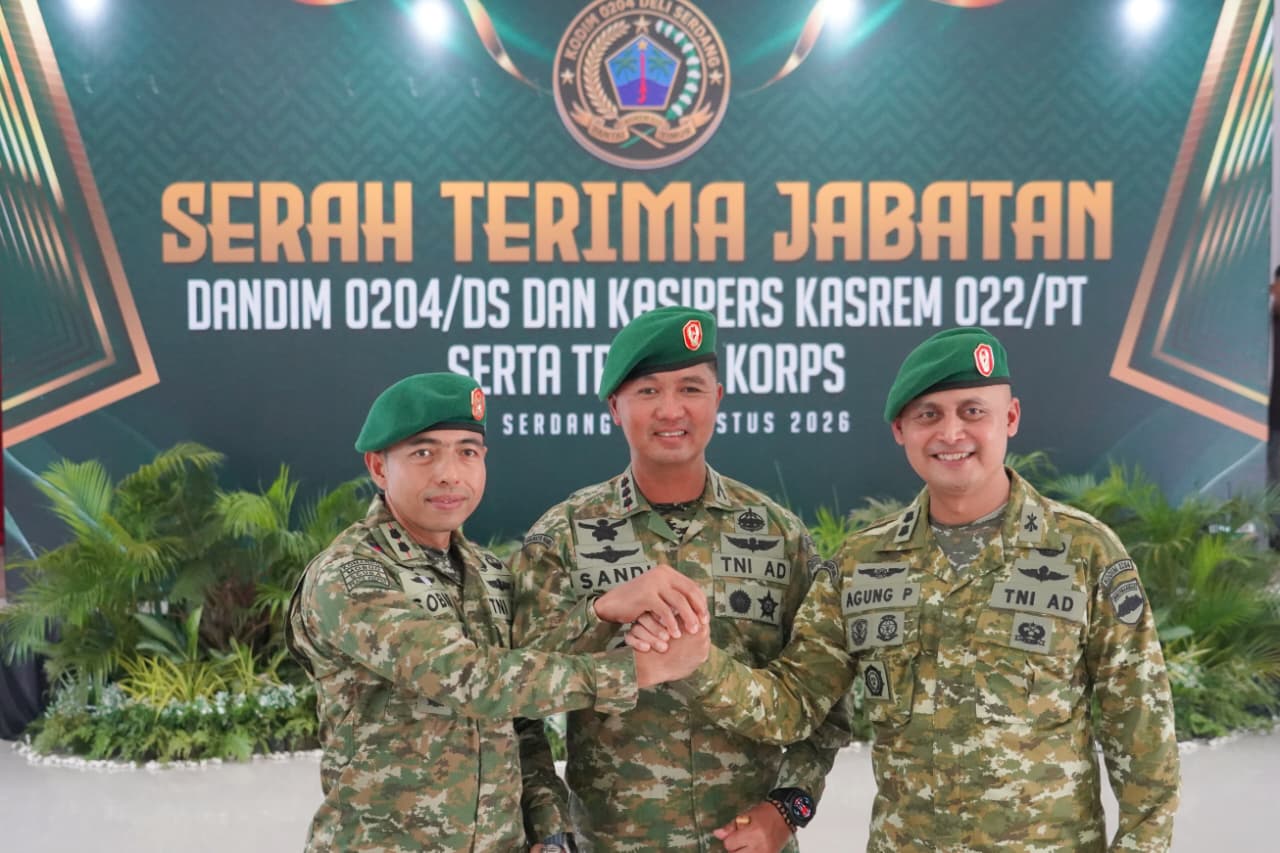 Danrem 022/PT Pimpin Upacara Serah Terima Jabatan Dandim 0204/DS dan Pelepasan Kasipers Korem 022/PT