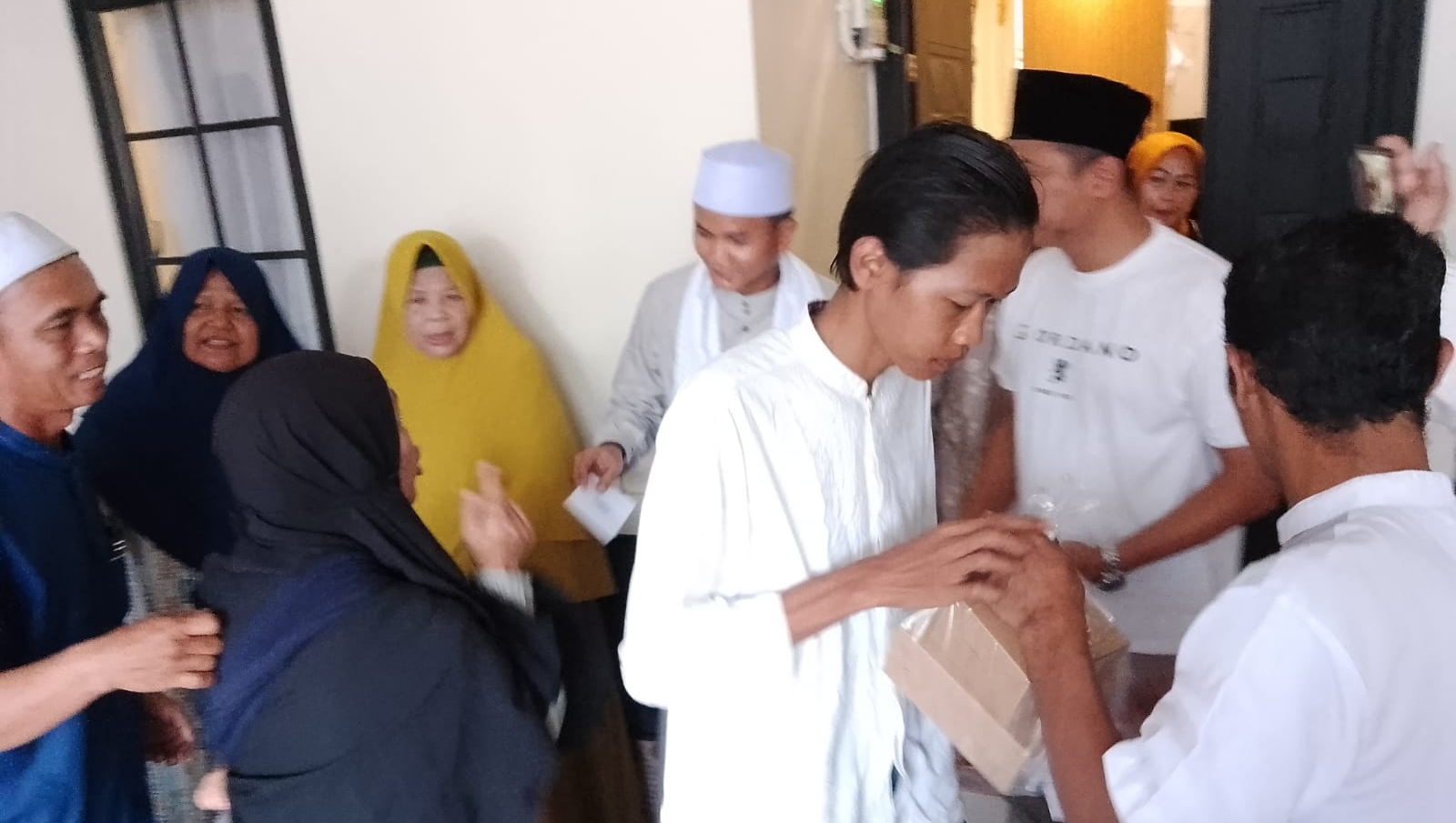 Imam Bachtiar Gelar Santunan Yatim dan Dhuafa di Cilebut, JA'PERS Turut Hadir Beri Dukungan 
