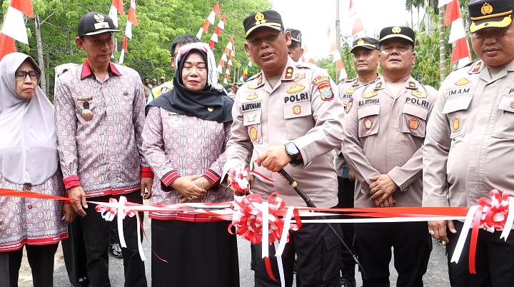 Polres Simalungun Gelar Baksos dan Peresmian Jembatan Merah Putih