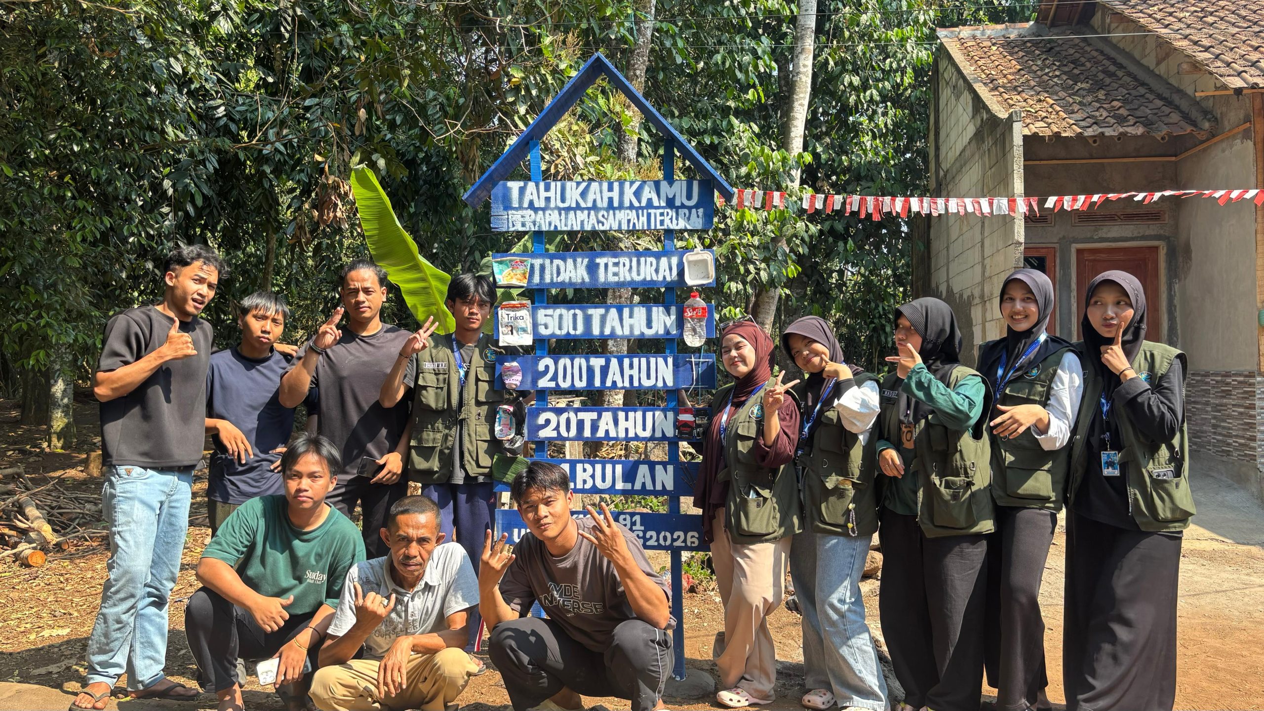 KKN 91 Aviora Desa Sukaraharja Gelar Edukasi dan Pelatihan Pengelolaan Sampah