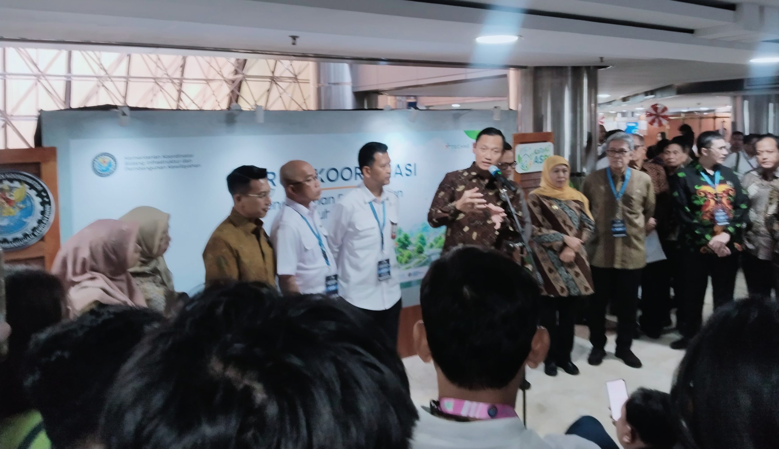Khofifah Kenalkan Permata Jadaku, Strategi Jawa Timur Tangani Permukiman Kumuh Secara Terpadu
