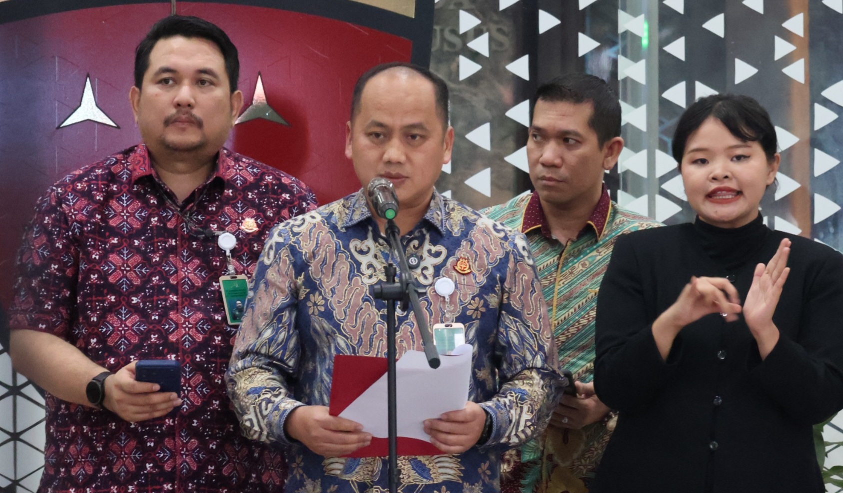 Kejagung Tetapkan Dirut PT CNI sebagai Tersangka Korupsi Tata Kelola Nikel di Sultra
