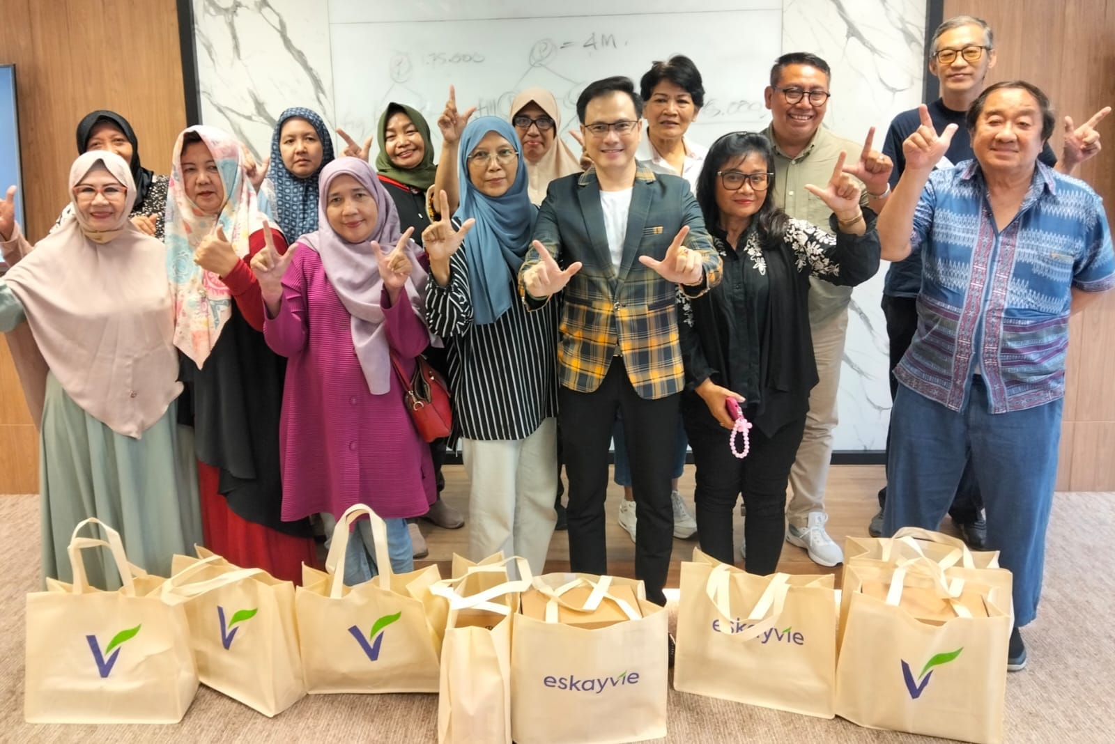Eskayvie Hadirkan Unity Autopilot System, Dorong Peluang Bisnis Digital Produk Herbal Kesehatan di Tengah Ancaman PHK
