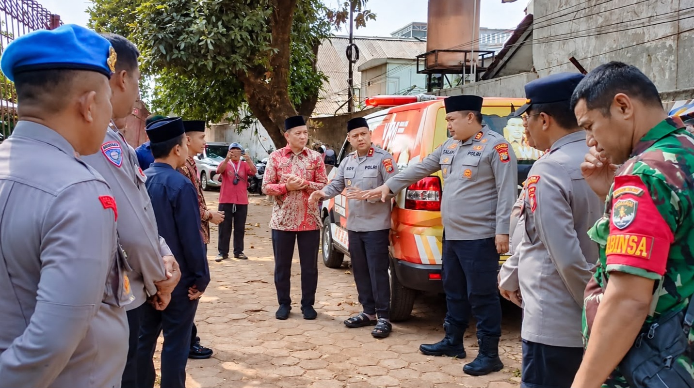 Kapolres Tangsel Melayat ke Rumah Duka Korban Peristiwa Pasar Cimanggis
