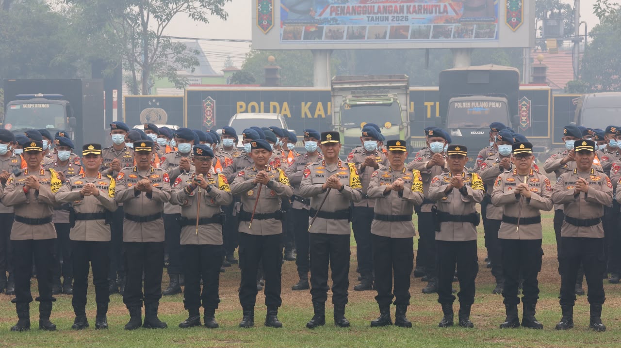 10 Personel Pusdokkes Polri dan 200 Brimob NTB Perkuat Penanganan Karhutla di Kalteng, Kapolda: Fokus di 6 Wilayah Rawan