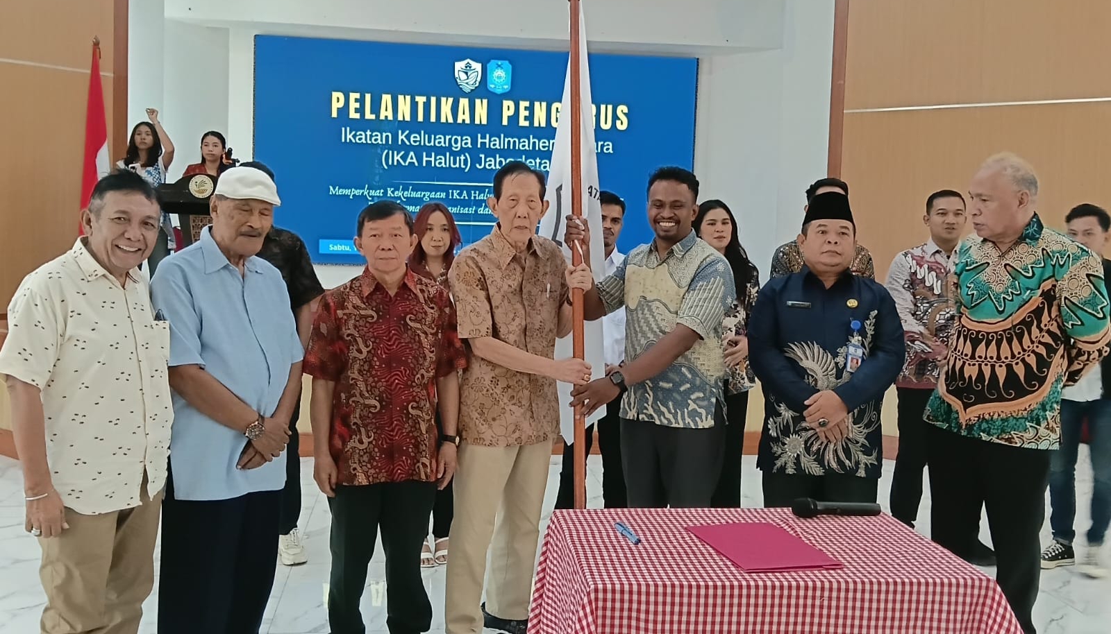 Novet Charles Akollo Tekankan Pentingnya Menjaga Budaya dan Identitas Halmahera Utara di Tanah Rantau